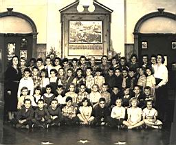 CLASS OF 1963-01b-200pixels.jpg